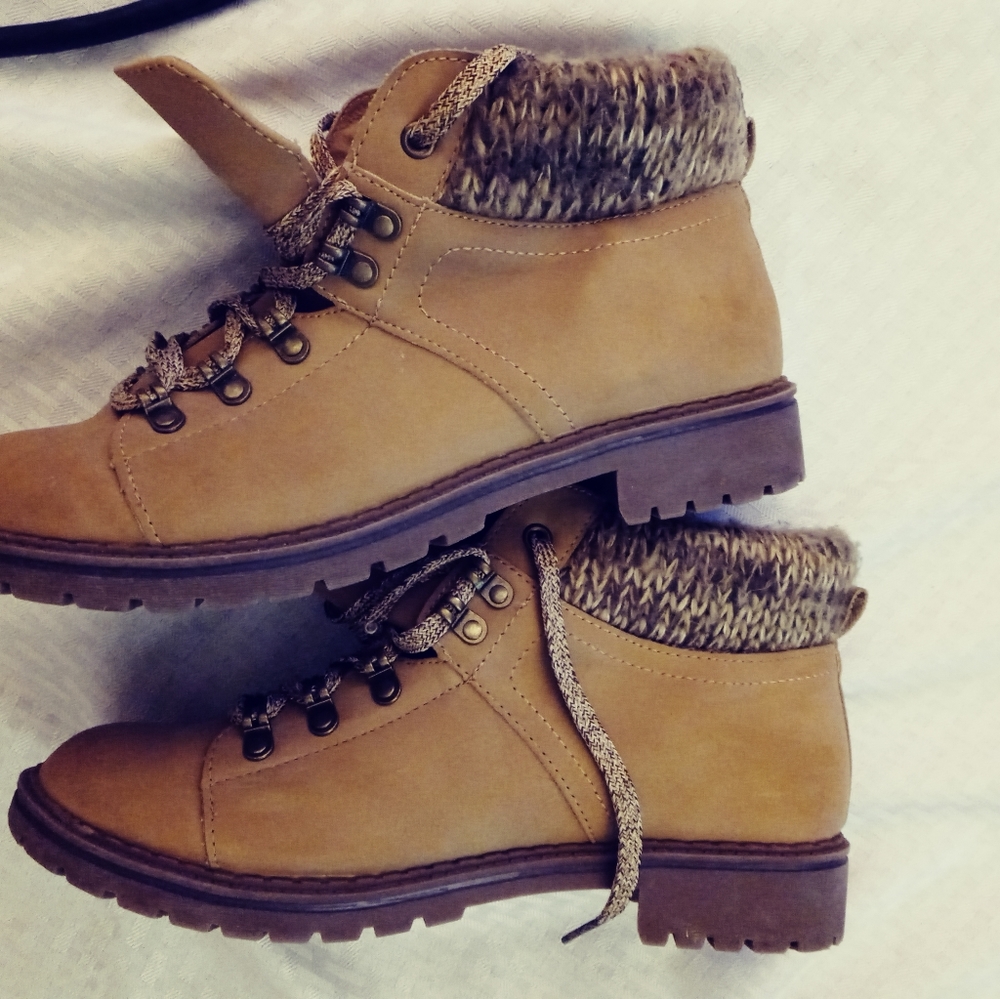 Time and tru boots
